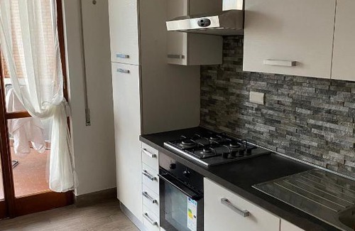 Quartiere XX Ardeatino Apartamento | Eur Centro lux apartment con camino