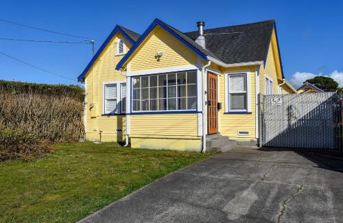 Eureka Casa | Eureka Cottage Near Sequoia Park and Old Town!
