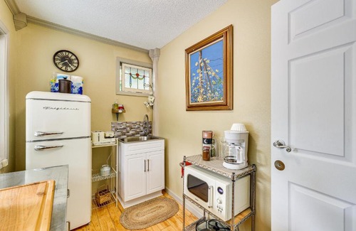 Eureka Springs Historic District Casa | Eureka Springs Rental - Walk to Downtown!