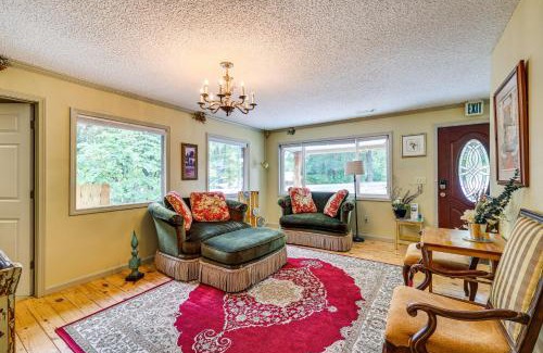Eureka Springs Historic District Casa | Eureka Springs Rental - Walk to Downtown!