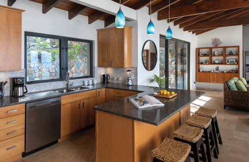 Monte Casa | Eureka Villa -Stunning Views in Paradise 2BR/2.5BA