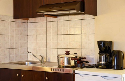 Kato Stalos Apartamento | Eurohotel Theo Hotel