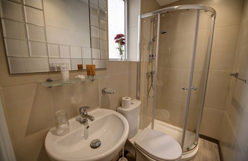 Tower Road Hotel | Europa Hotel