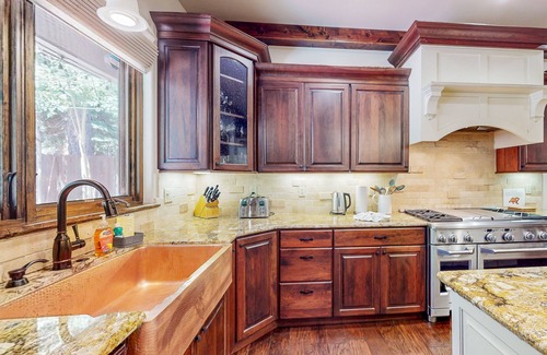 North Upper Truckee Casa | European-Style Washoe Meadows Estate | Sauna, Smart TVs, Playground & Grill