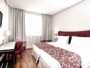 Embajadores Hotel | Eurostars Plaza Mayor