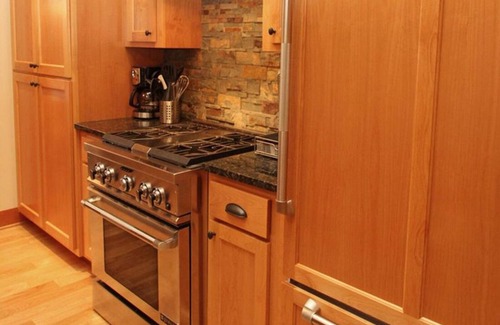 Cle Elum Casa | EV Charger! HOT TUB! Perfect family getaway in the ❤️ of Suncadia!