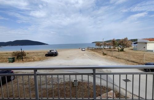 Nea Peramos Apartamento | Eva Beach Apartment