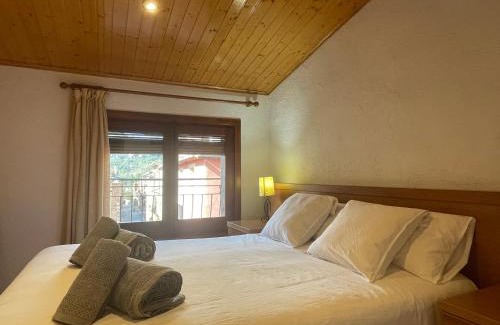 Prades Apartamento | EVA & TRAVEL - CAL MARCEL - Habitacion