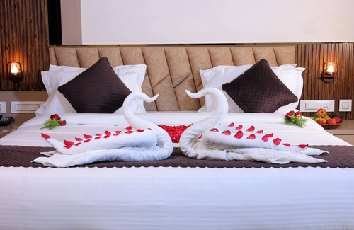 Kunchithanny Complejo | EVAARA RESORT