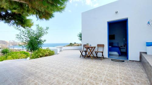 Milos Casa | Evaggelia Studio 2