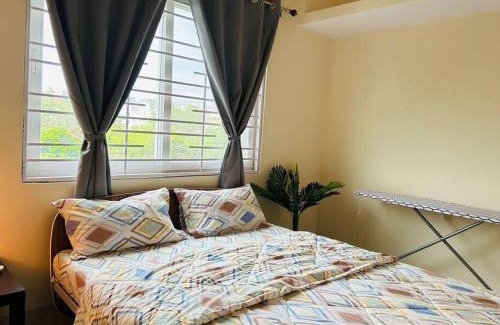 Serilingampally Apartamento | Evara Hitec Grandeur Luxury 3BHK Apt near Hitex