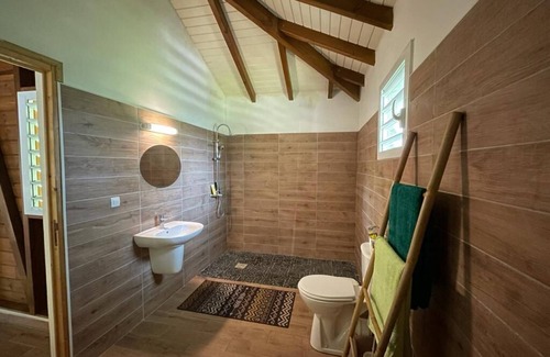Morne-A-l'Eau Casa | Évasion Créole : Superb T3 with all modern comforts" - in French only