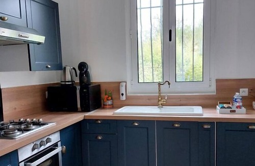Ozoir-la-Ferriere Casa | Evasion Paris-disney, Parking Gratuit, Gare à 8 min à Pieds, Wifi, Jardin 600m2