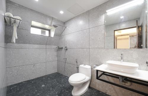 Kochi Hotel | EVE Nest