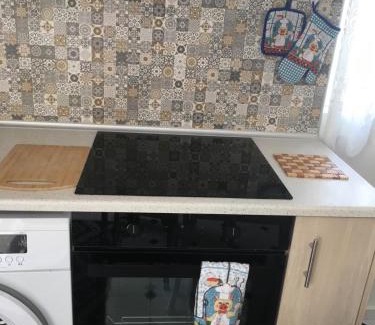 Petaloudes Apartamento | Evelyn's Cozy Apartment