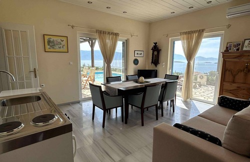 Galaxidi Casa | Everchanging View