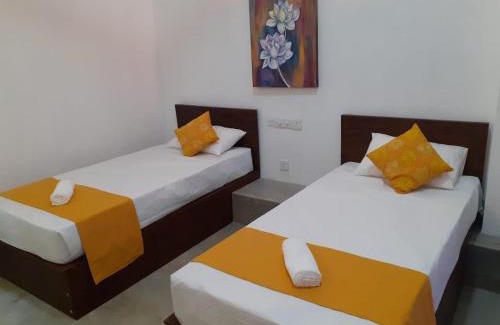 Anniwatta Cama Y Desayuno | Everdew Kandy Rooms