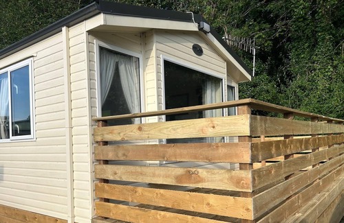 Newton Stewart Chalet De Esquí | Everglade Superior Chalet