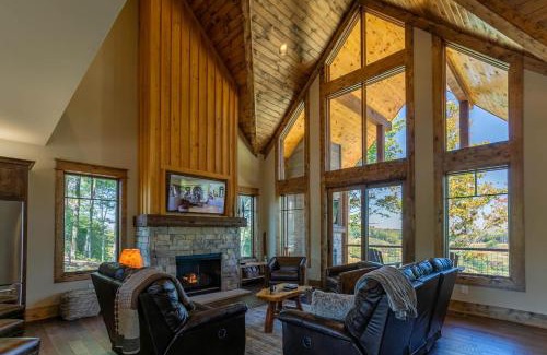 Elk Park Casa | Evergreen at Eagles Nest