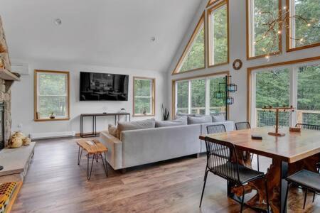 Albrightsville Casa | Evergreen Escape - Jim Thorpe Multi Ski Resort
