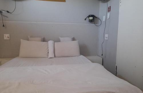 Westonaria Casa | Evergreen Guest House Westonaria Town