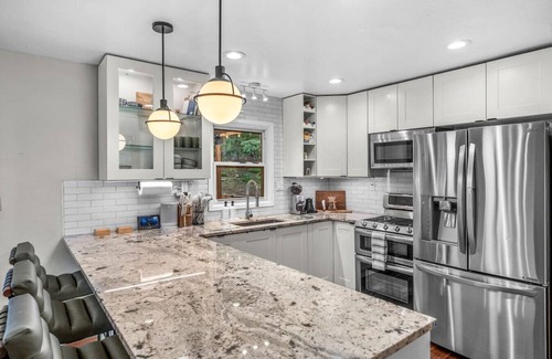 Hangen Ranch And M and B Apartamento | Evergreen Hideaway: Game Room, Sauna + Fire Pit