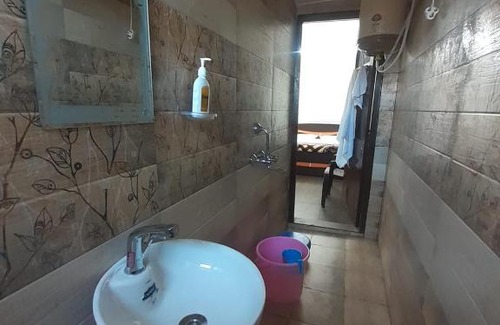 Ramnagar Casa | Evergreen homestay