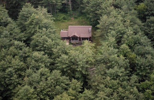 Laurelville Cabina | Evergreen - Hosted by The Chalets