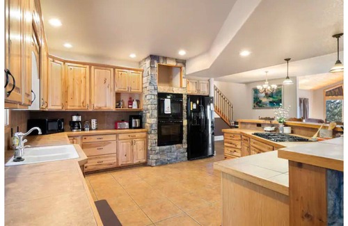 Black Hawk Casa | Evergreen Lodge @ Missouri Lakes