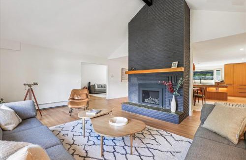 Stowe Village Historic District Casa | Evergreen Stowe