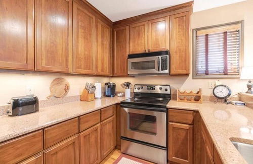 Foscoe Casa | Evergreens 1221- Mountain Condo, Gated Resort, Indoor/Outdoor Pools and Hot Tub, Fitness Area, Fi...
