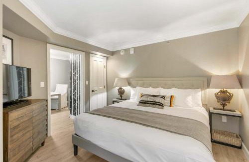 Olympic Valley Casa | Everline Resort and Spa 1BR Suite with Fireplace