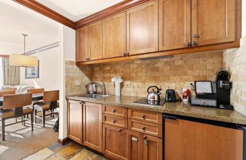 Olympic Valley Casa | Everline Resort & Spa Palisades-Valley View Suite