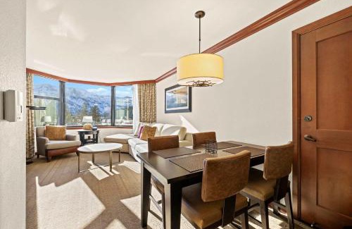 Olympic Valley Casa | Everline Resort & Spa Palisades-Valley View Suite