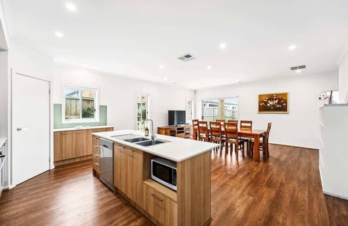 Clyde Casa | Everything You Need - Family Retreat in Clyde