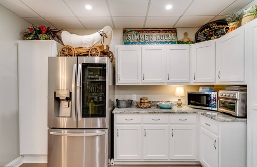 Wedowee Casa | EVERYTHING YOU NEED IN A VACATION HOME WITH BEAUTIFUL DOCK WITH SUNNING DECK!!!