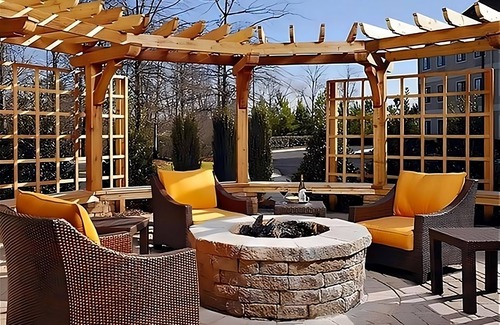 Alpharetta Apartamento | Everything You Need For The Perfect Vacation! Free Breakfast, Pets Allowed!