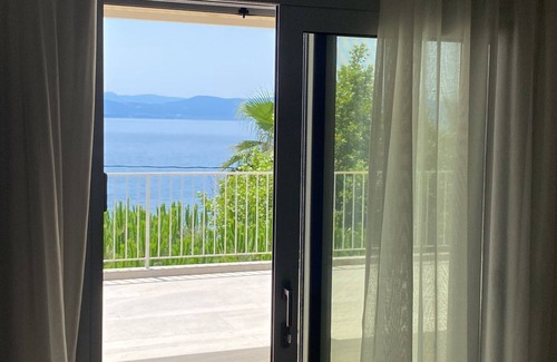 Komnina Apartamento | Evia Bay Suites & Retreats