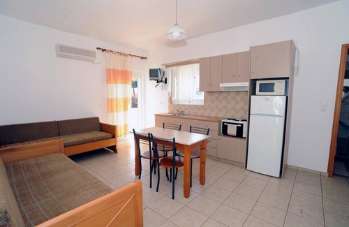 Kato Stalos Apartamento | Evilion Hotel