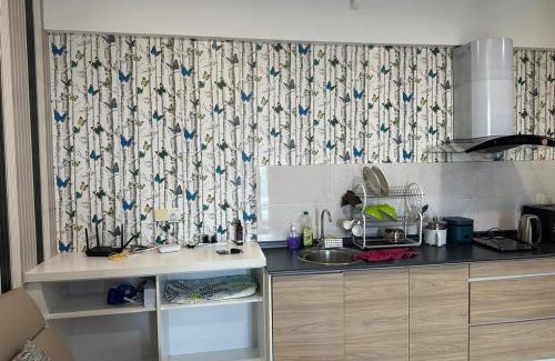 Bangi Sentral Apartamento | Evo 24 free NETFLIX and WIFI