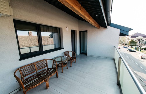 Recas Apartamento | EVRA APARTMENTS
