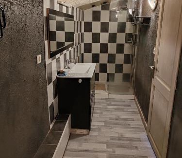 Anglade Apartamento | ex domaine Chandelier appartement