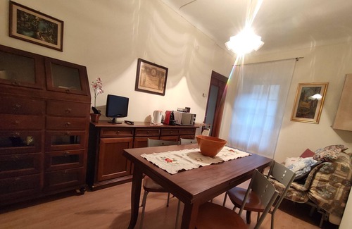 La Morra Apartamento | "Ex Ostu Impero": vino, trufa, historia y amabilidad