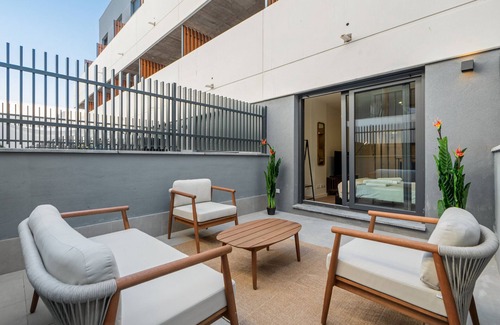 San Sebastián de los Reyes Apartamento | Exclusivo apartamento con terraza privada, piscina, gimnasio y coworking en Madrid