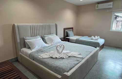 Bangkok Old Town Hotel | Sri Krungthep Hotel