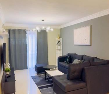 Ensanche Isabelita Apartamento | Excelente Apartamento Completo Renta Carro Disponible