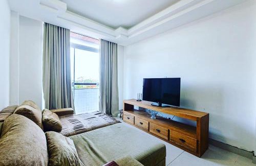 Itauna Apartamento | Excelente apartamento no melhor point de Itaúna a 100 m da praia