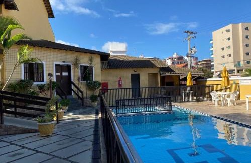 Braga Apartamento | Excelente apt 03 qts - Cabo Frio Braga Praia do Forte - caução garantia de 400,00 - WiFi grátis - ar condicionado em dois quartos