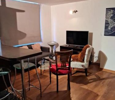 Yerbas Buenas Apartamento | Excelente depto central con piscina Petfriendly Para 3 a 4 personas