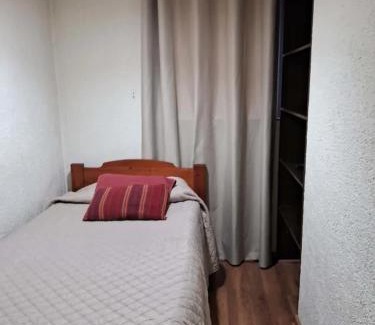 Yerbas Buenas Apartamento | Excelente depto central con piscina Petfriendly Para 3 a 4 personas